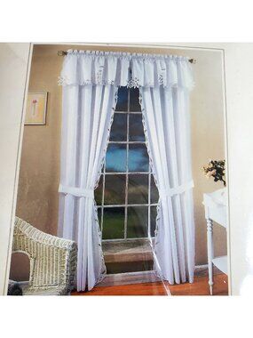 NIP Vtg 2 panels Savannah White Battenberg Lace Curtains Cotton 80Wx84L Elegant